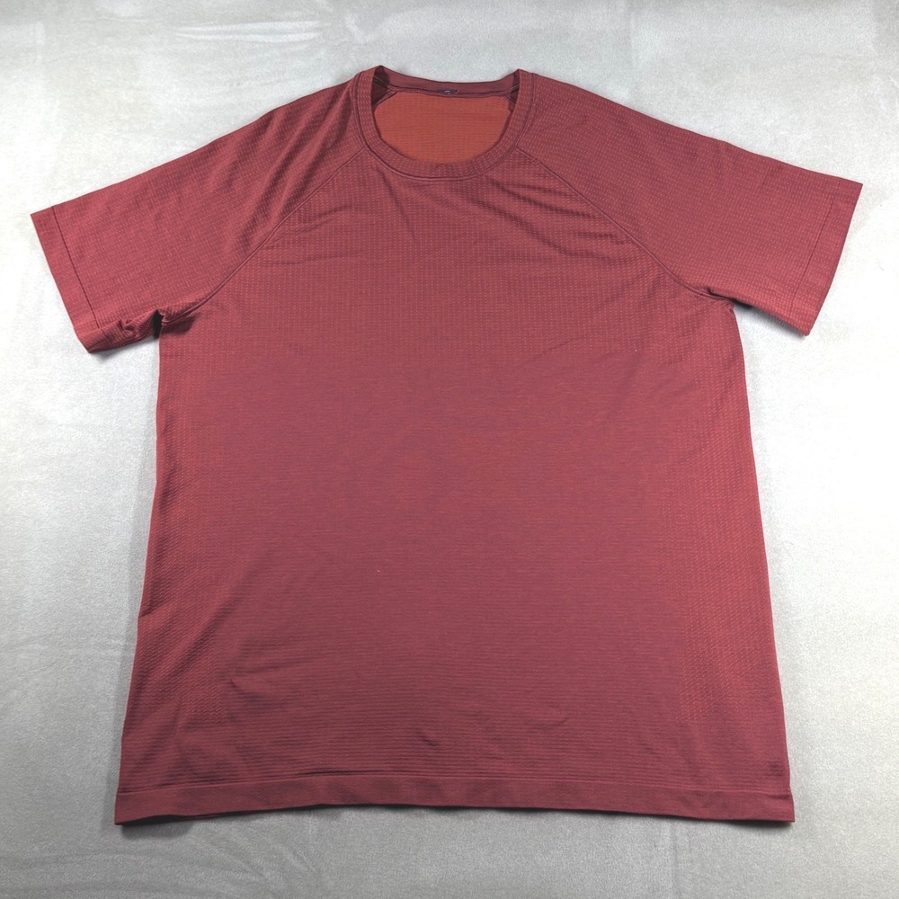 Lululemon Metal Vent Tech Short Sleeve Shirt Mens XL Burgundy Red Gym Training
